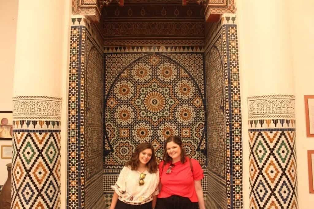 Moroccan-inspired mosaic wall design at Barefoot Backpackers, featuring intricate tile patterns and traditional craftsmanship. Ideal for travelers seeking cultural experiences in a vibrant hostel setting.