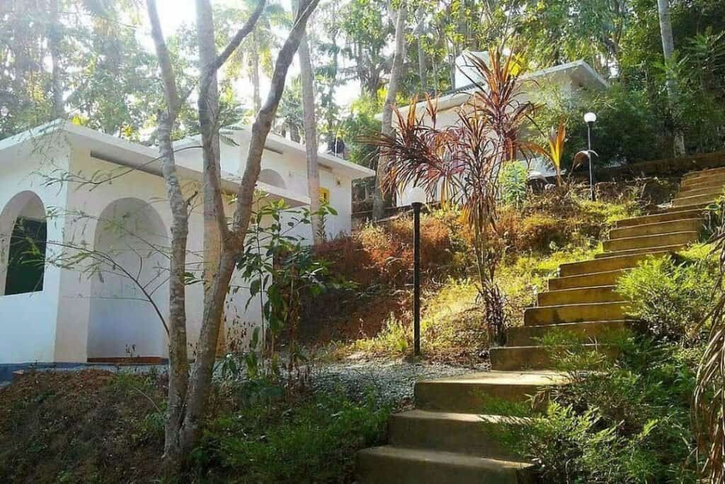 6 Day Healing Yoga and Meditation Retreat, Varkala, Kerala, India